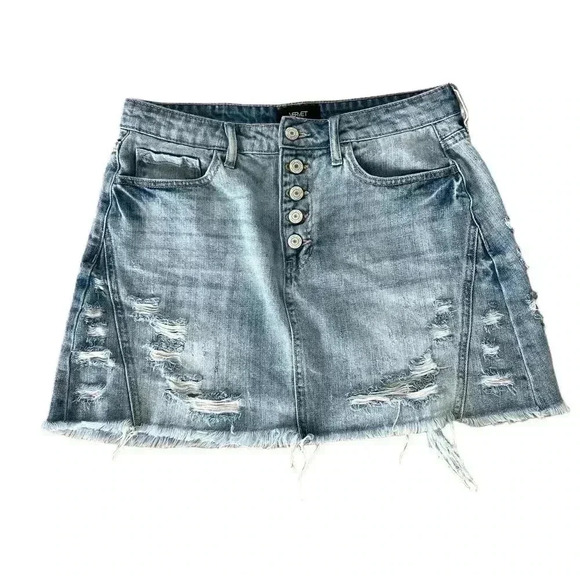 Vervet flying Monkey distressed denim skirt Size Medium - Picture 1 of 10